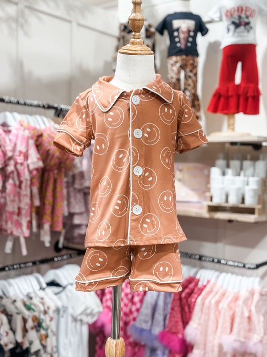 Unisex Smiley Face Dessert Tone Pajama Set