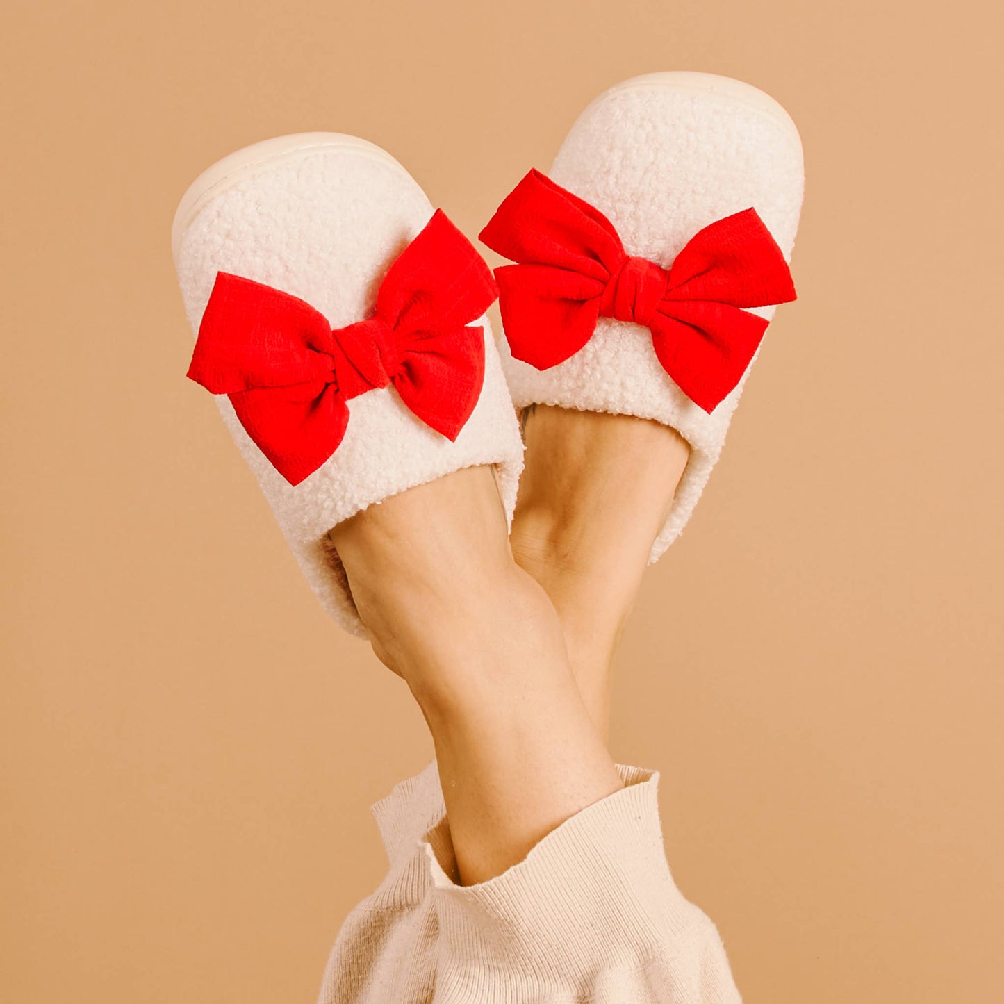 Fuzzy Slippers-Betty Bow Red: S/M